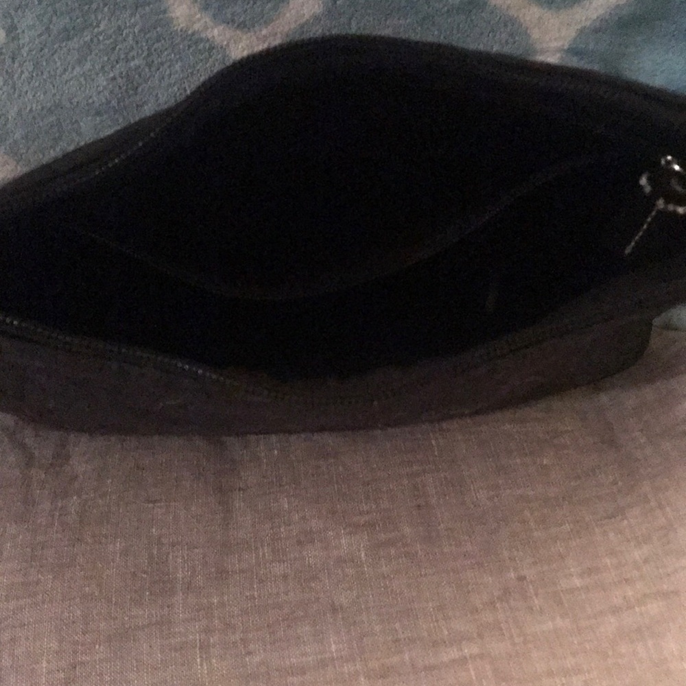 Purse - Picture 3 of 3